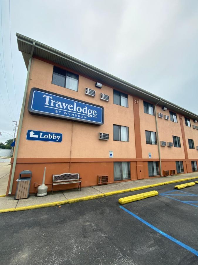 Travelodge By Wyndham La Porte/Michigan City Area Экстерьер фото