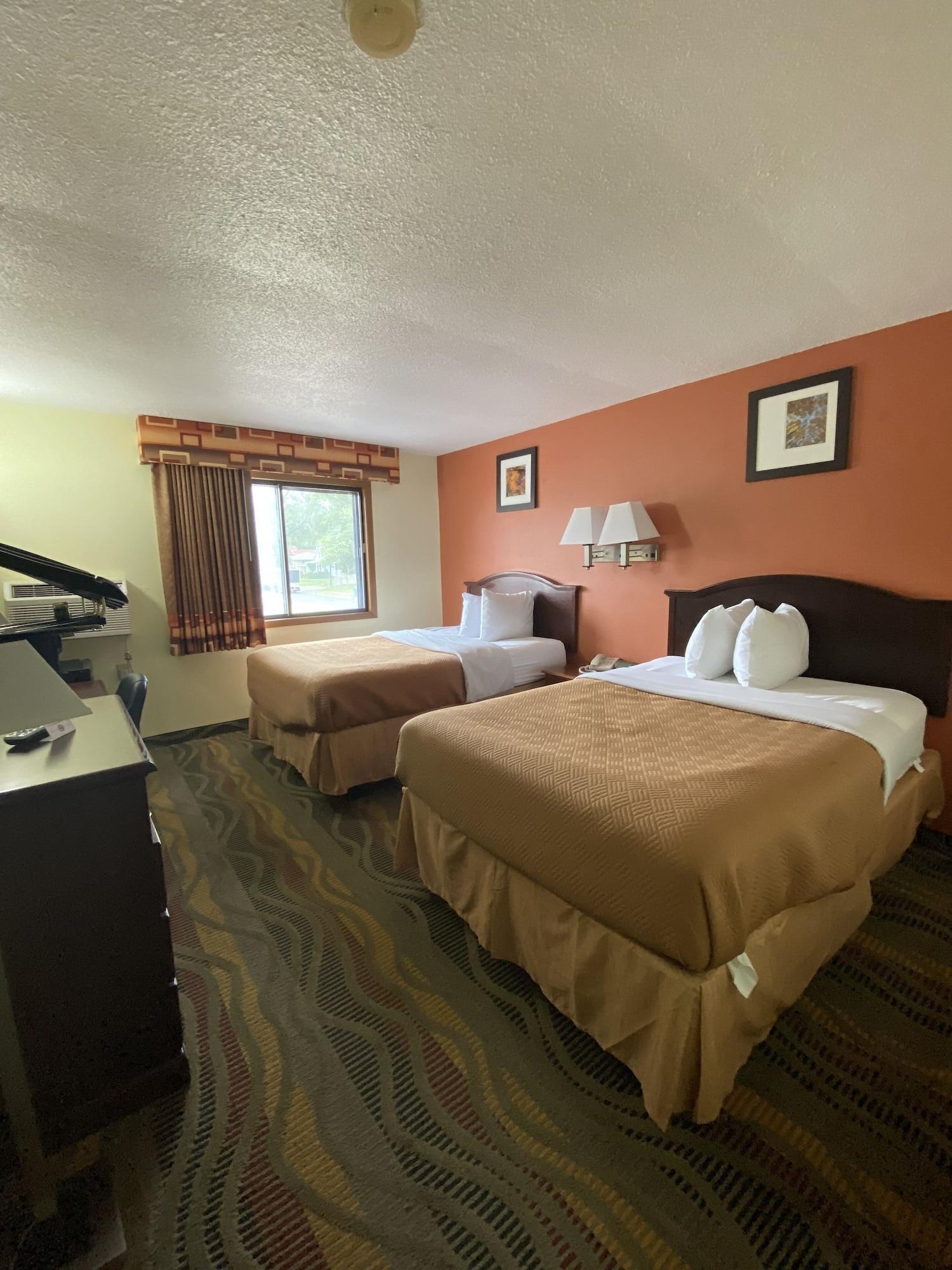 Travelodge By Wyndham La Porte/Michigan City Area Экстерьер фото